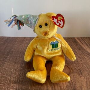 3 FOR $25: Authentic TY Beanie Babies November Hat Birthday Bear, 2002. NWT